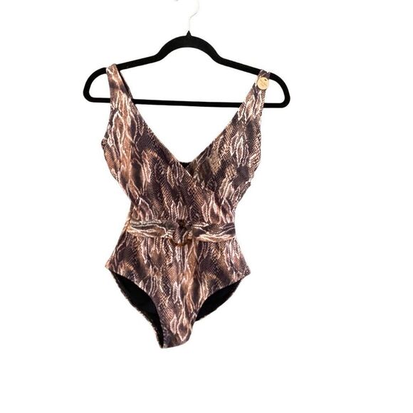 Nip Tuck Swimsuit - Picture 1 of 8